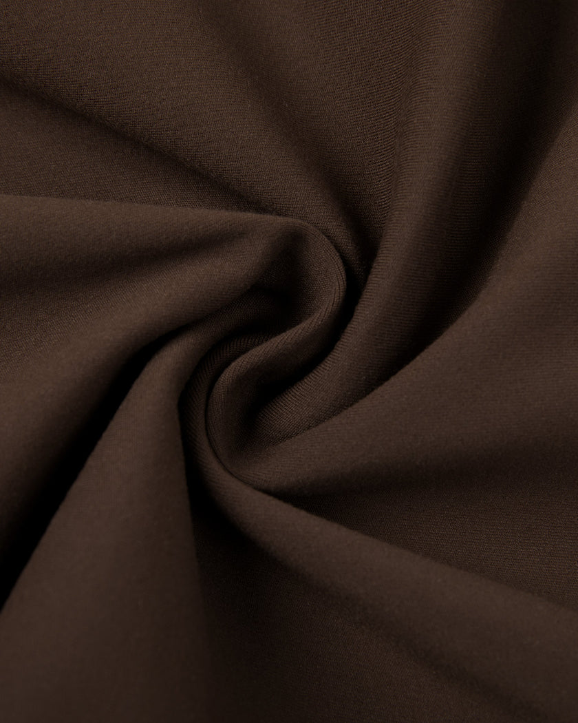 CoreLine High-Waisted Leggings in brown, fabric texture close-up 2