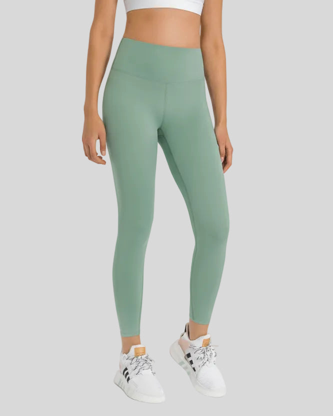 Athlesi FlowLine Core legging in gum leaf, front view