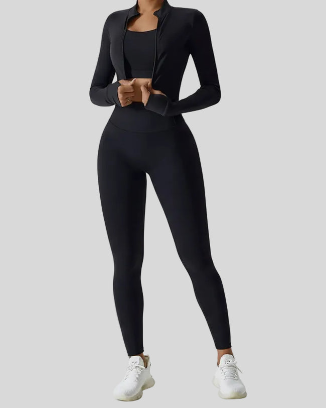 Athlesi FlowMotion Complete active set in black, full body front view