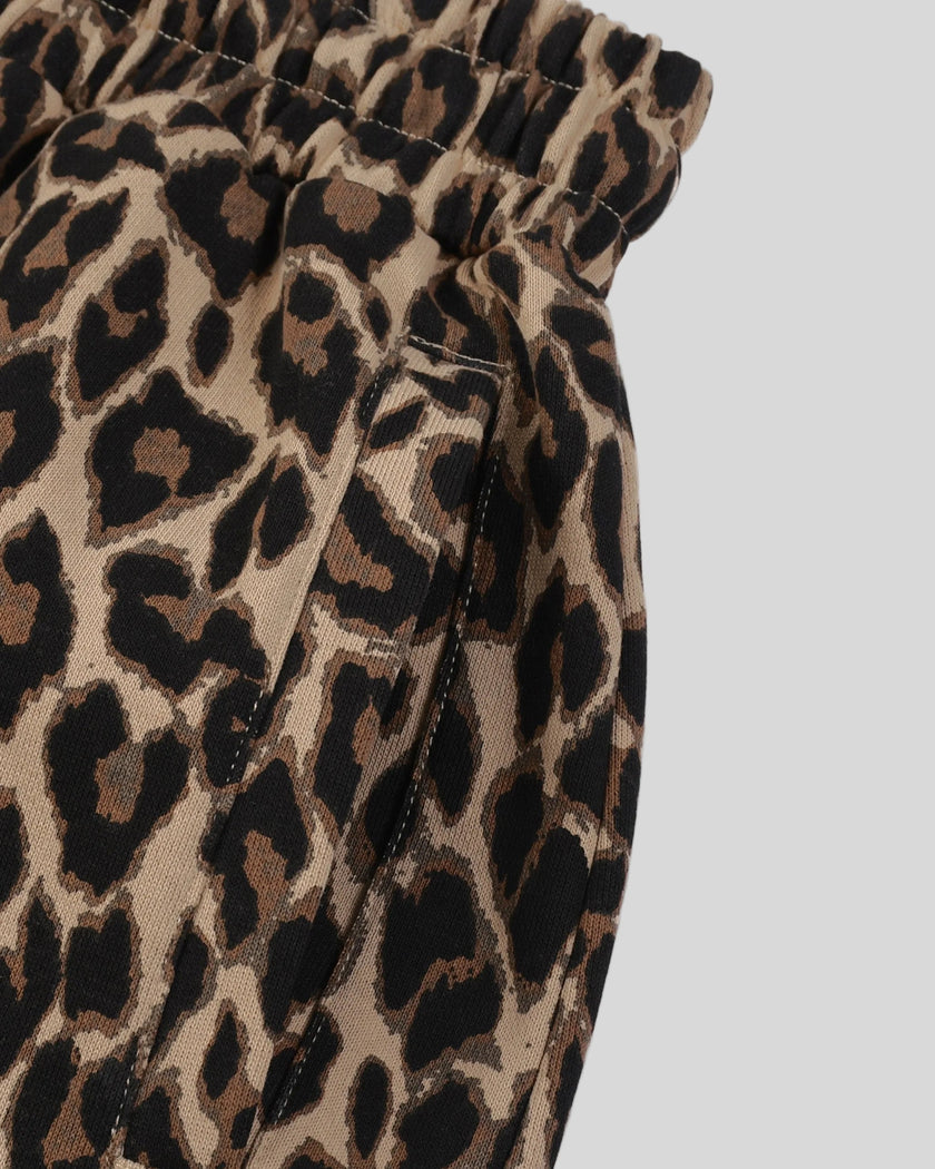 Closeup of functional side pocket on Leopard Accent Barrel Pants in Leopard Coffee