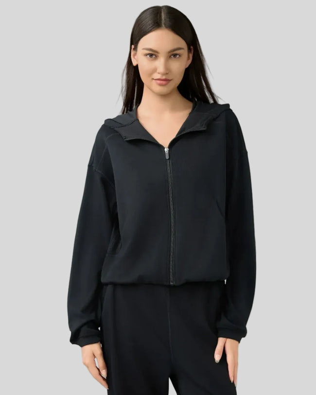 Blackclose up highlighting jacket zip up design