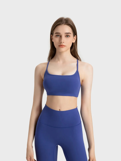 A scoop-neck active bra with feminine lines in dark blue - Athlesi