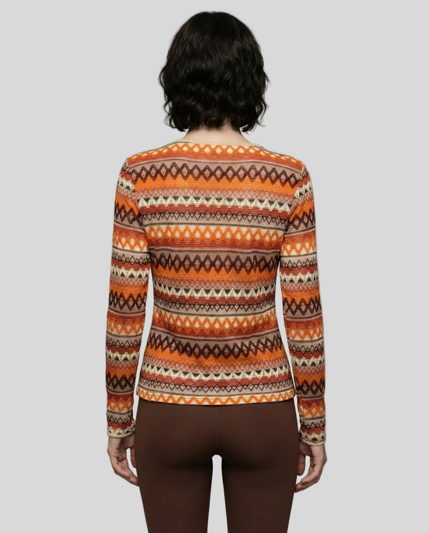 Back view of Athlesi PatternPulse Long Sleeve Top styled with brown Athlesi leggings