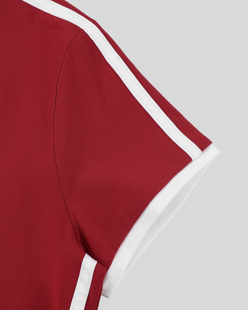 Sleeve binding detail closeup of the Athlesi TrackLine Retro V-Neck Tee in red