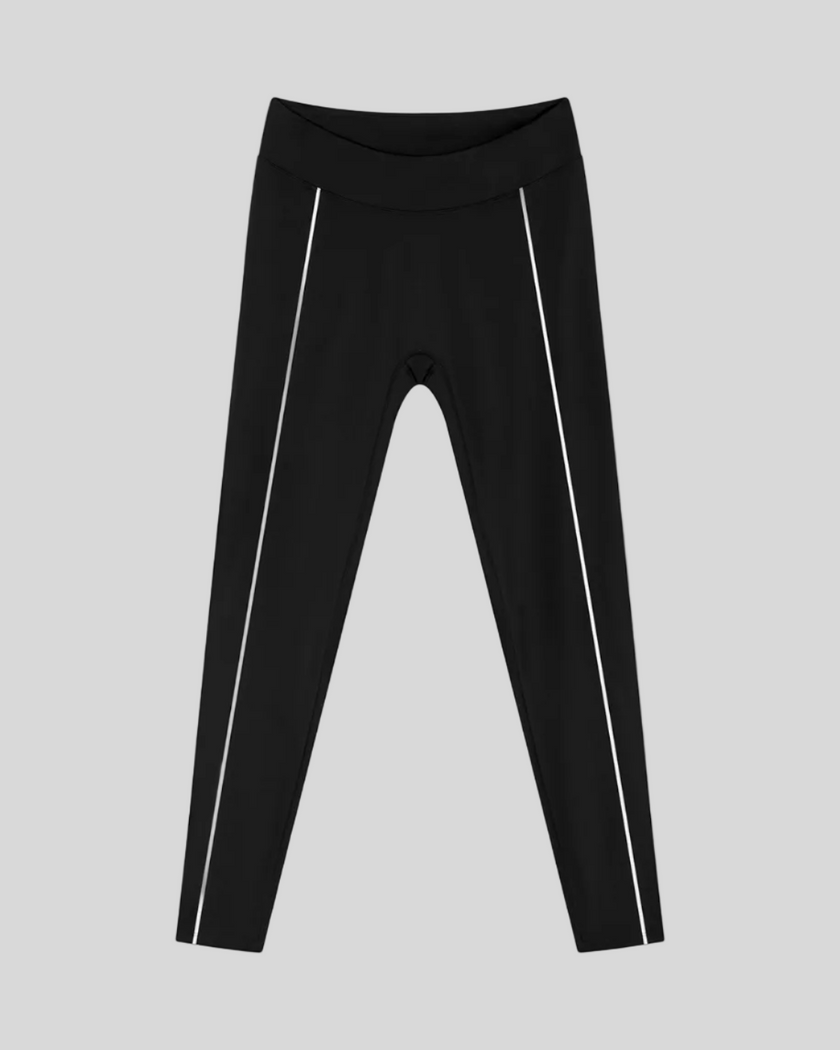 Trackline Riviera Leggings front view in Black